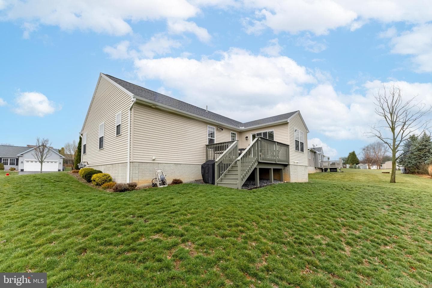 143 Shady Hollow Drive photo 33