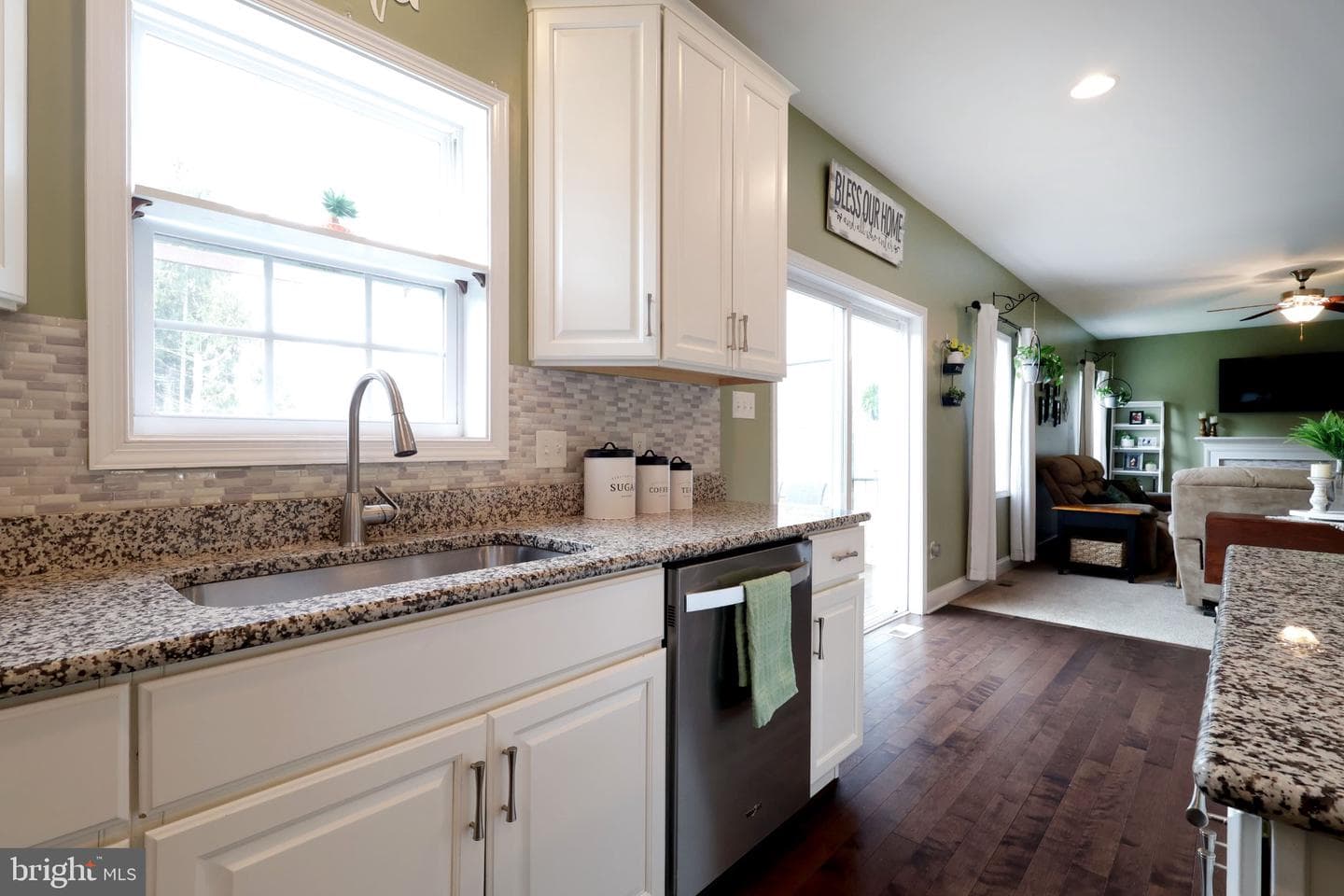 2813 Zion Road photo 18