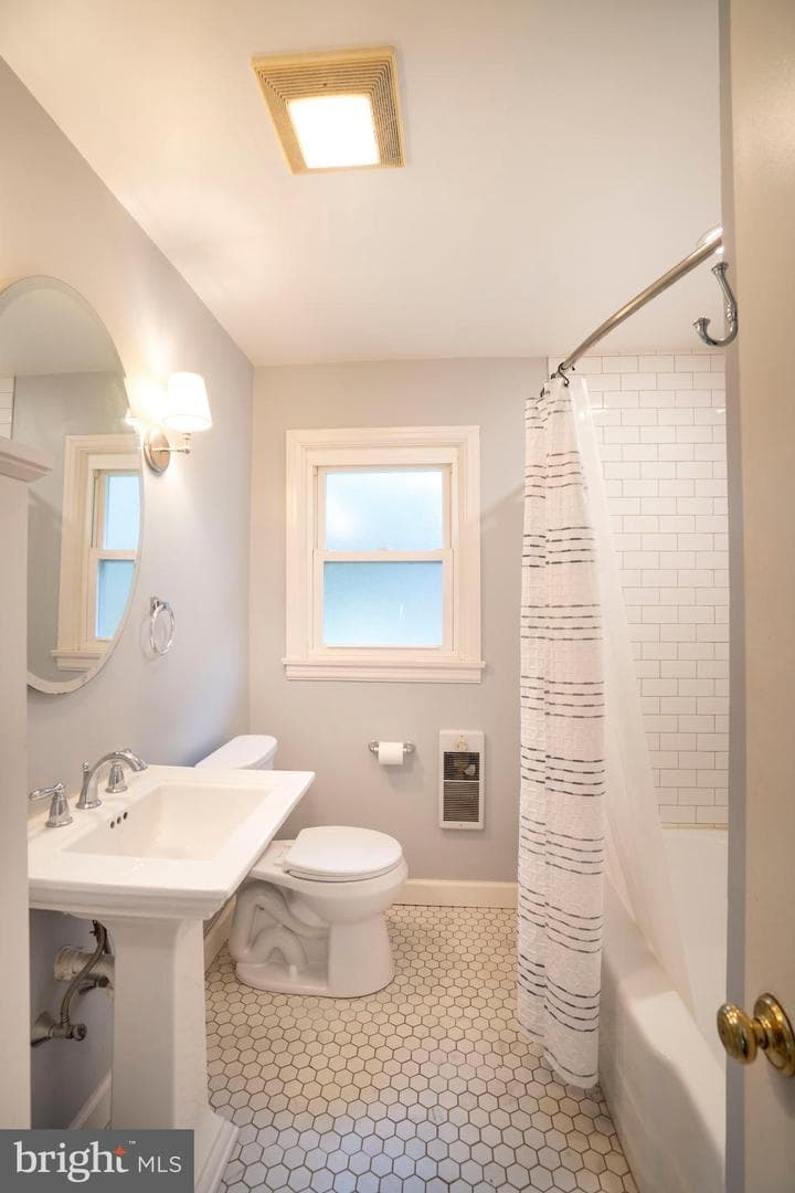 418 Martin Terrace photo 33
