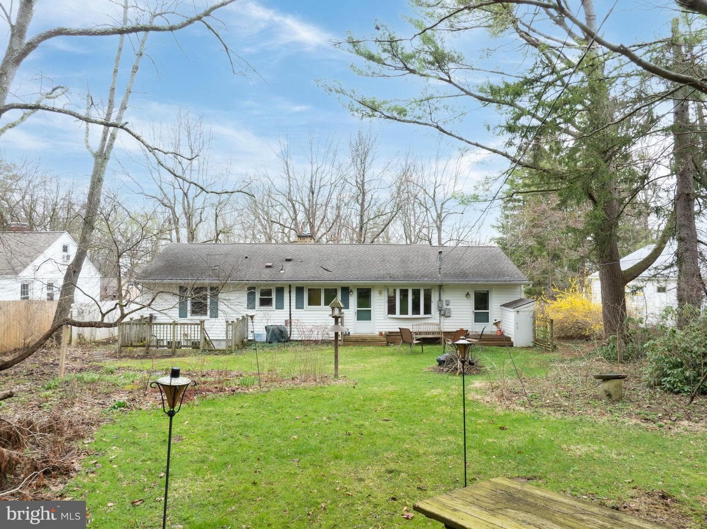 418 Martin Terrace photo 6