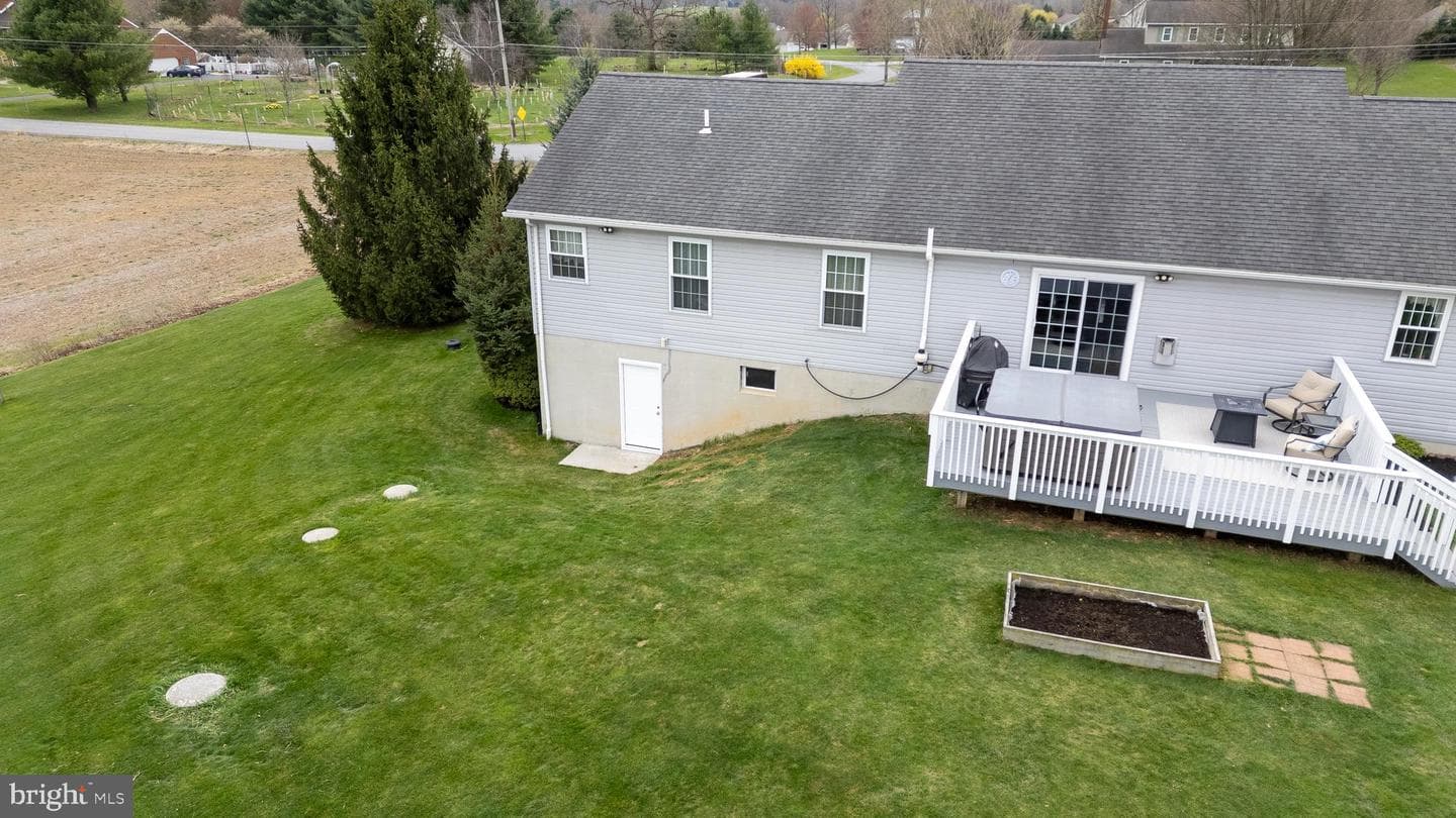 117 Houtz Lane photo 46