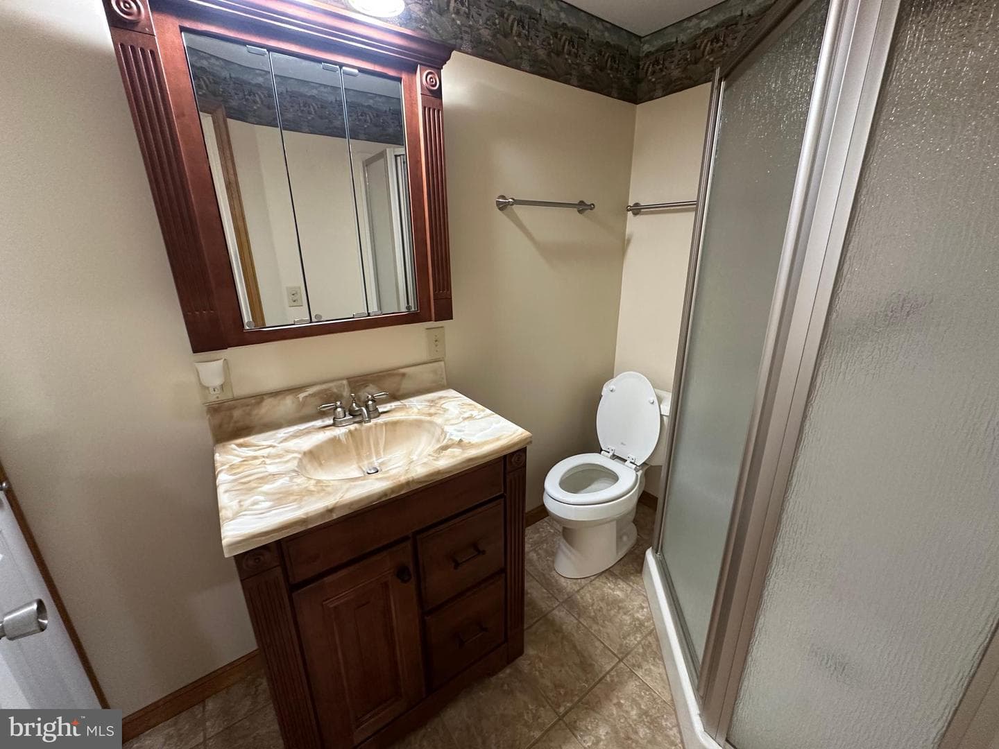 618 Berkshire Dr. photo 40
