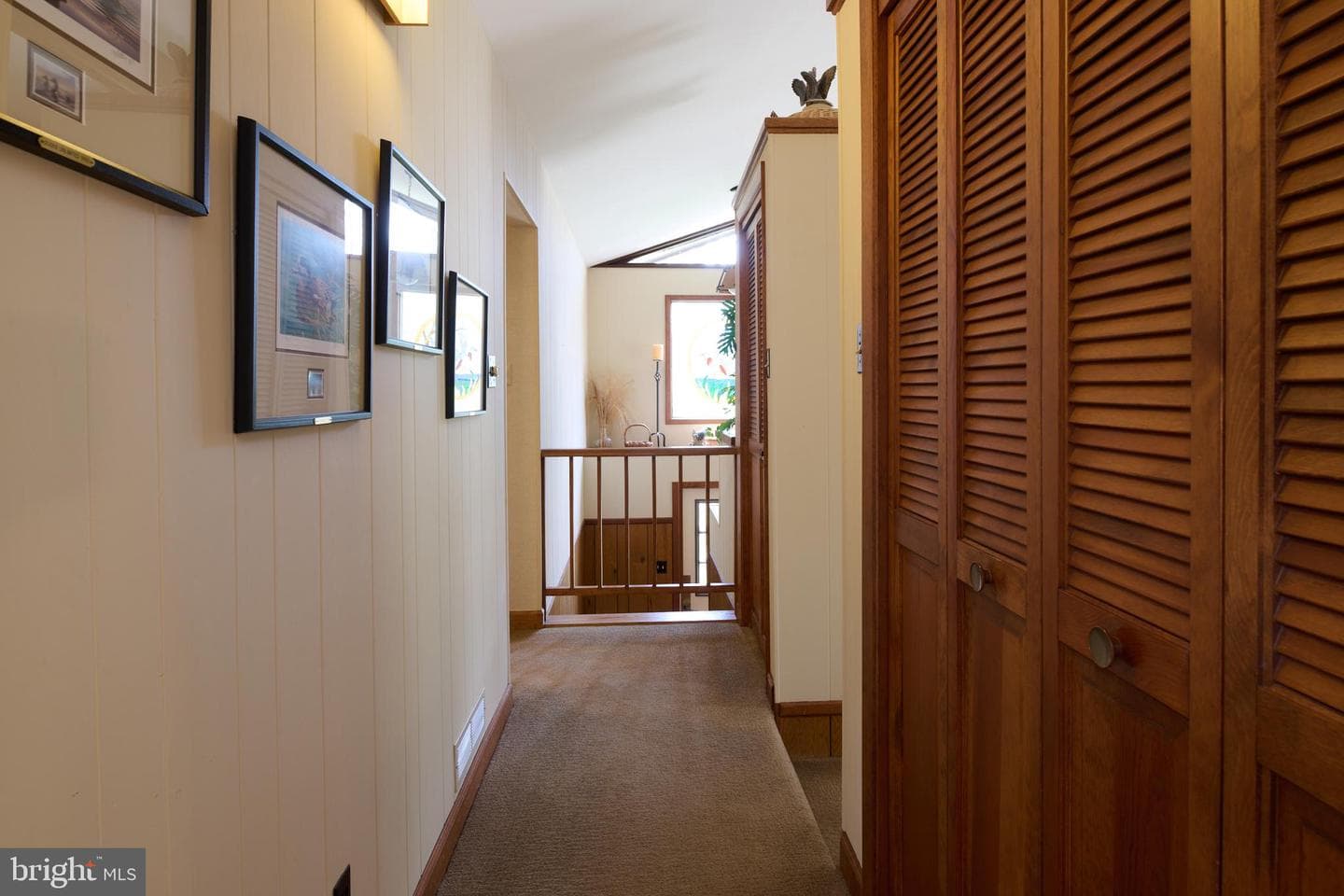 576 E Shadow Lane photo 14