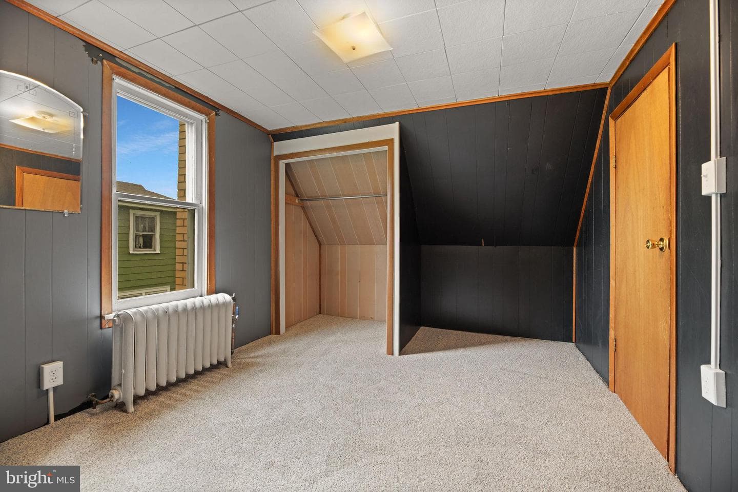 165 Richard Street photo 28