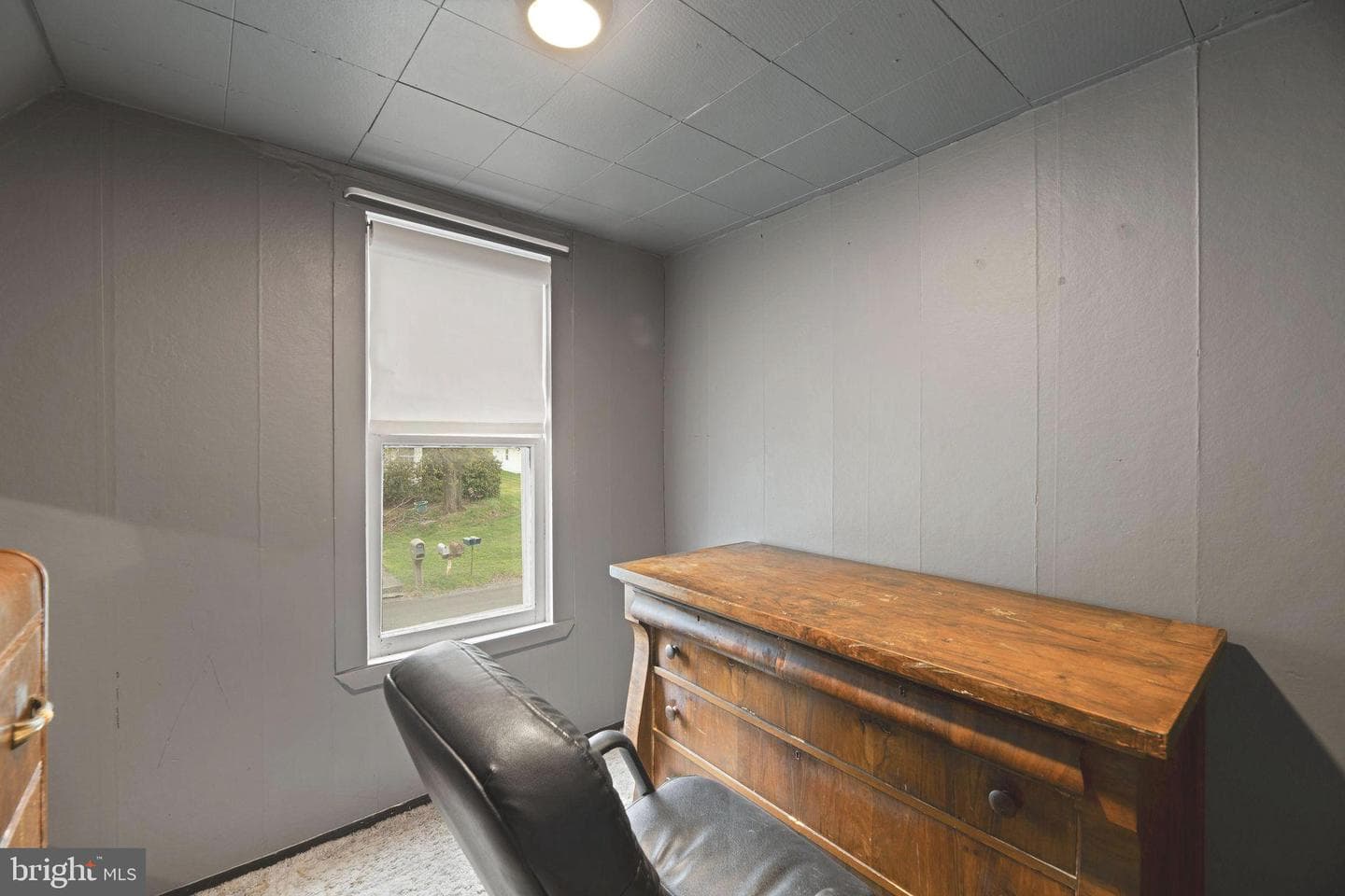 165 Richard Street photo 32