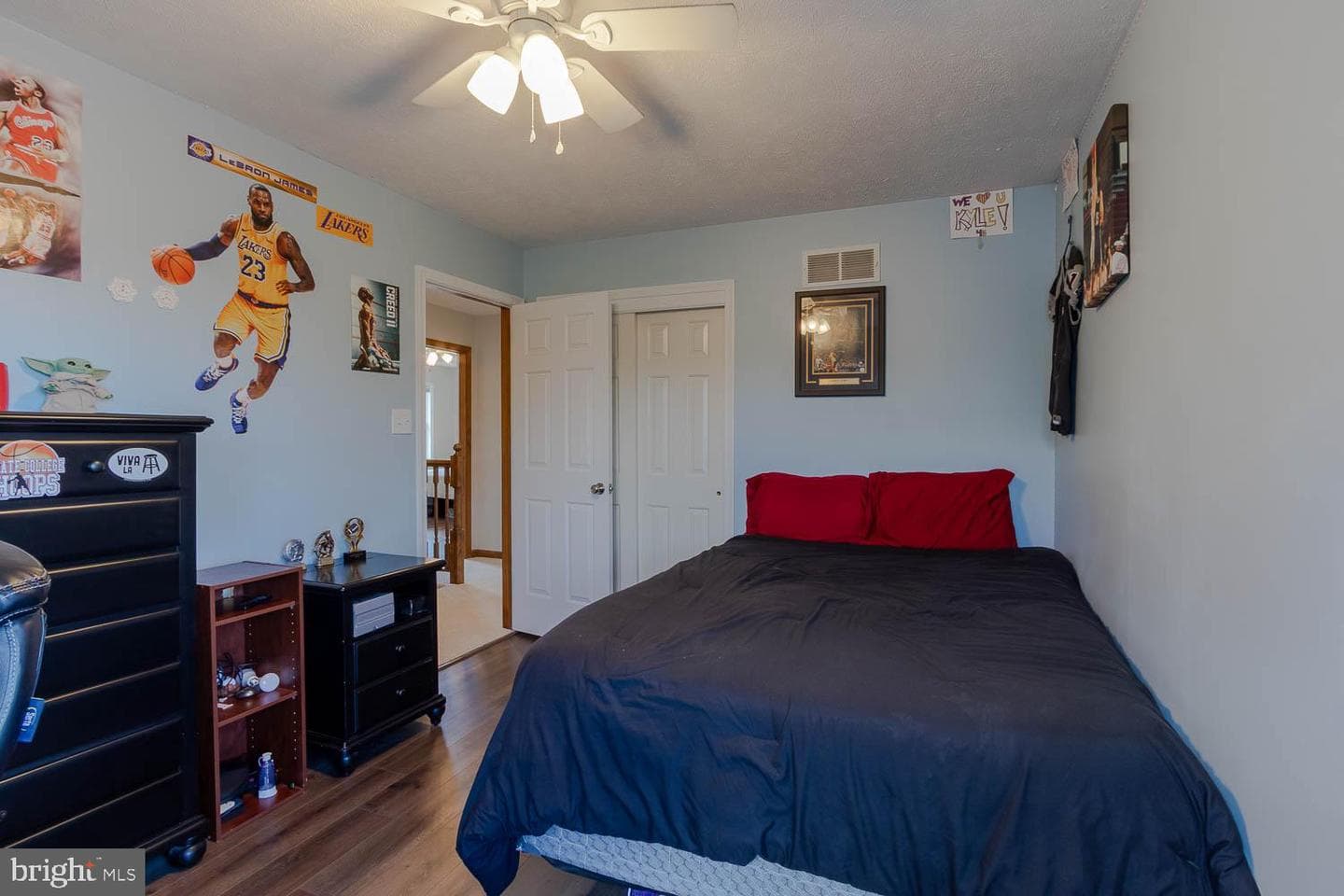 1743 James Avenue photo 30