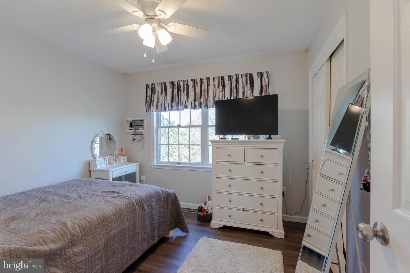 1743 James Avenue photo 31