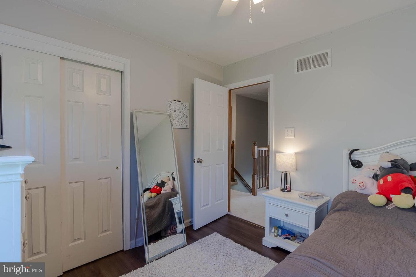 1743 James Avenue photo 32