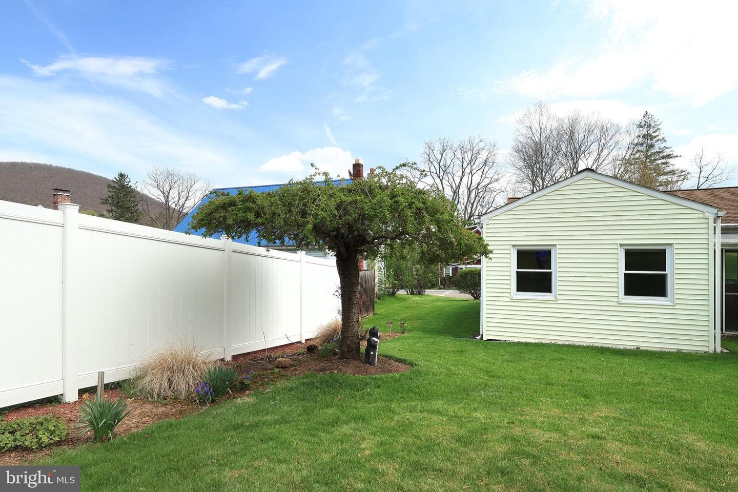 1811 E Branch Road photo 41