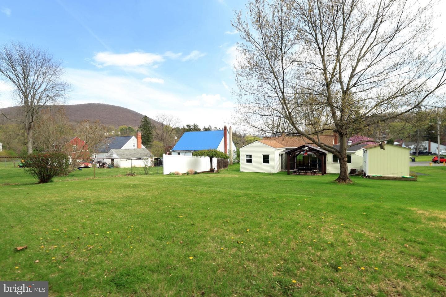 1811 E Branch Road photo 45