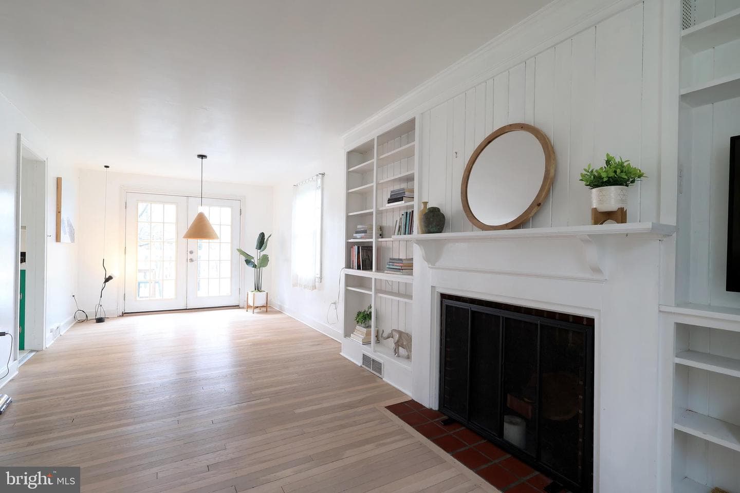 848 N Allen Street photo 7