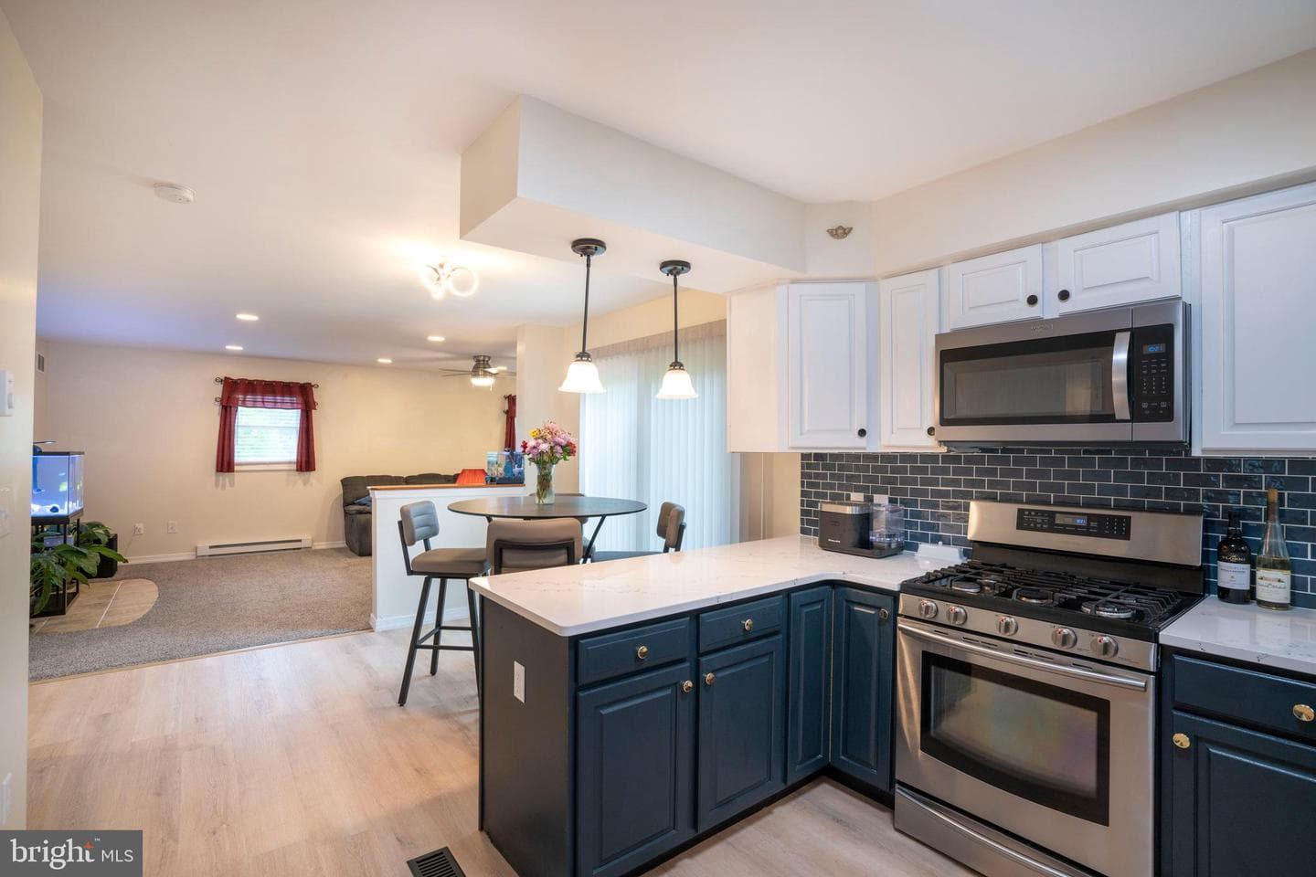 211 Baldwin Street photo 18