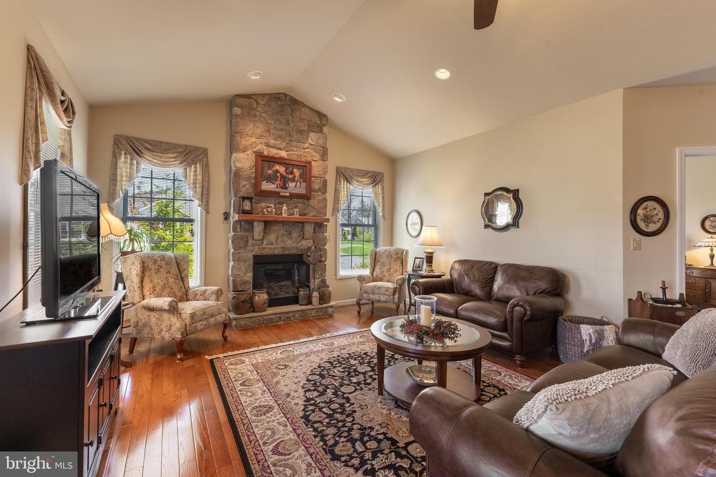 169 Quarry Street photo 5