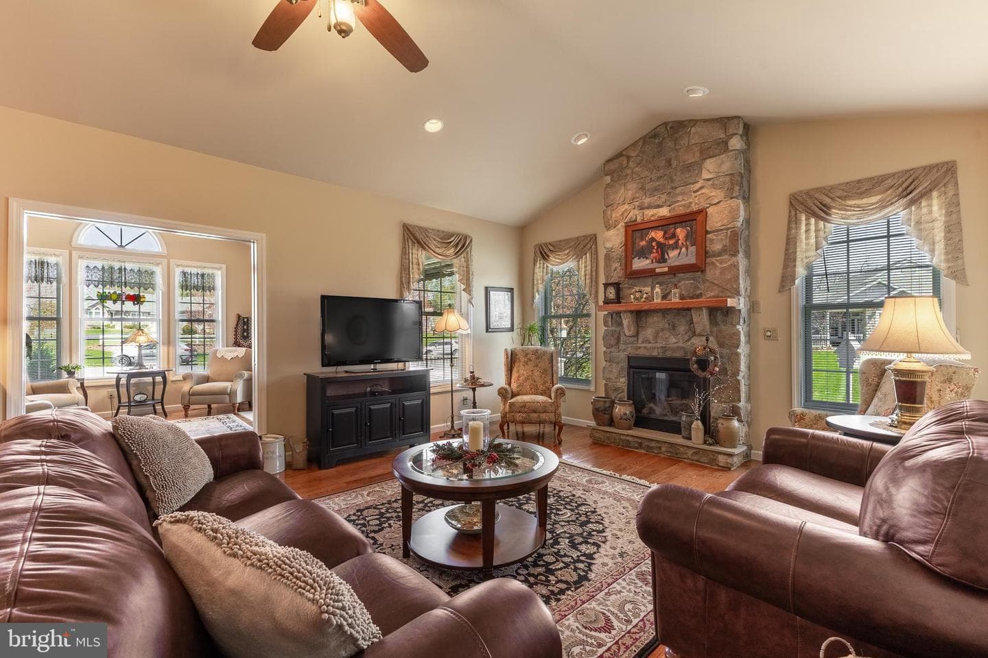 169 Quarry Street photo 6