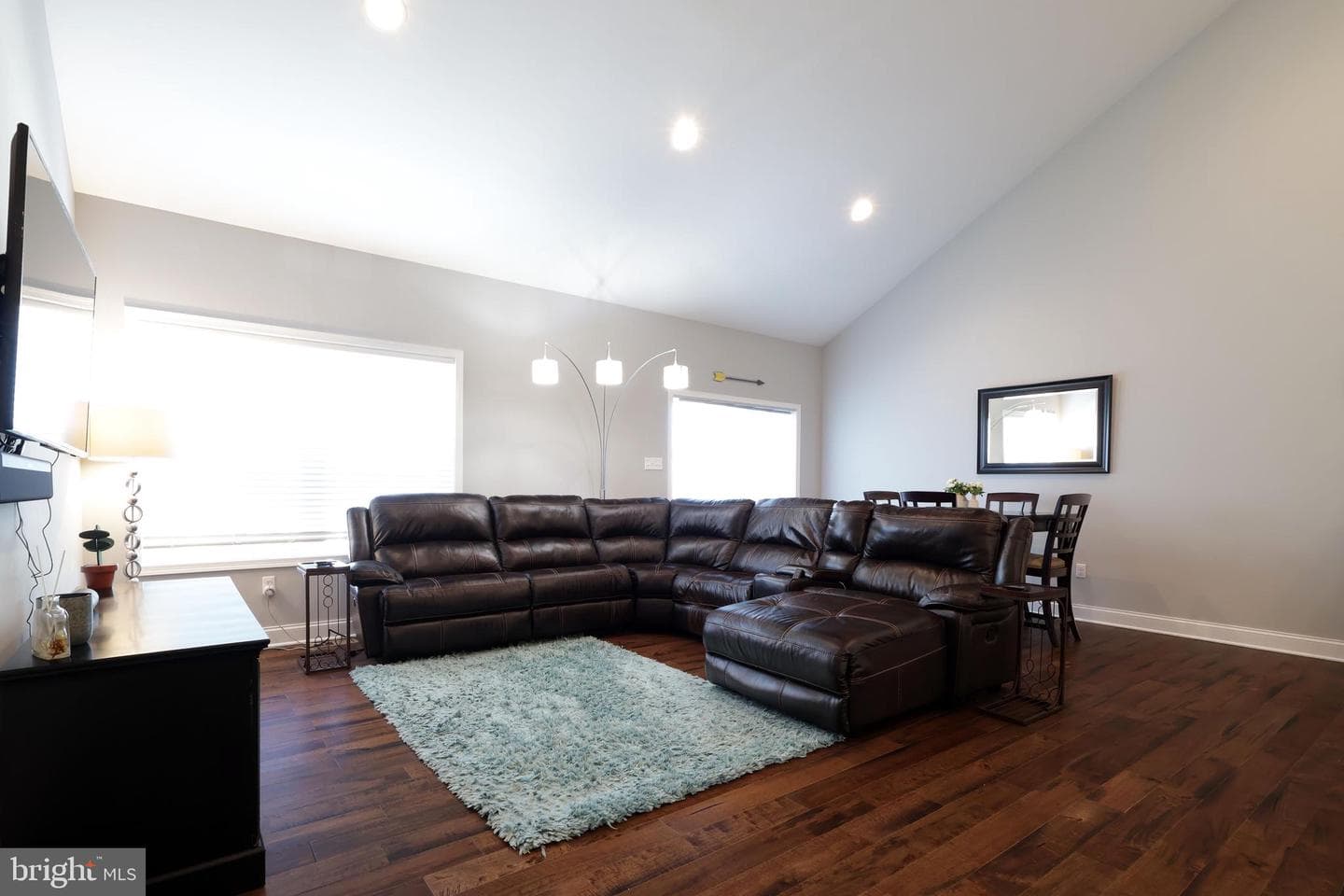 113 Aeropointe Lane photo 13