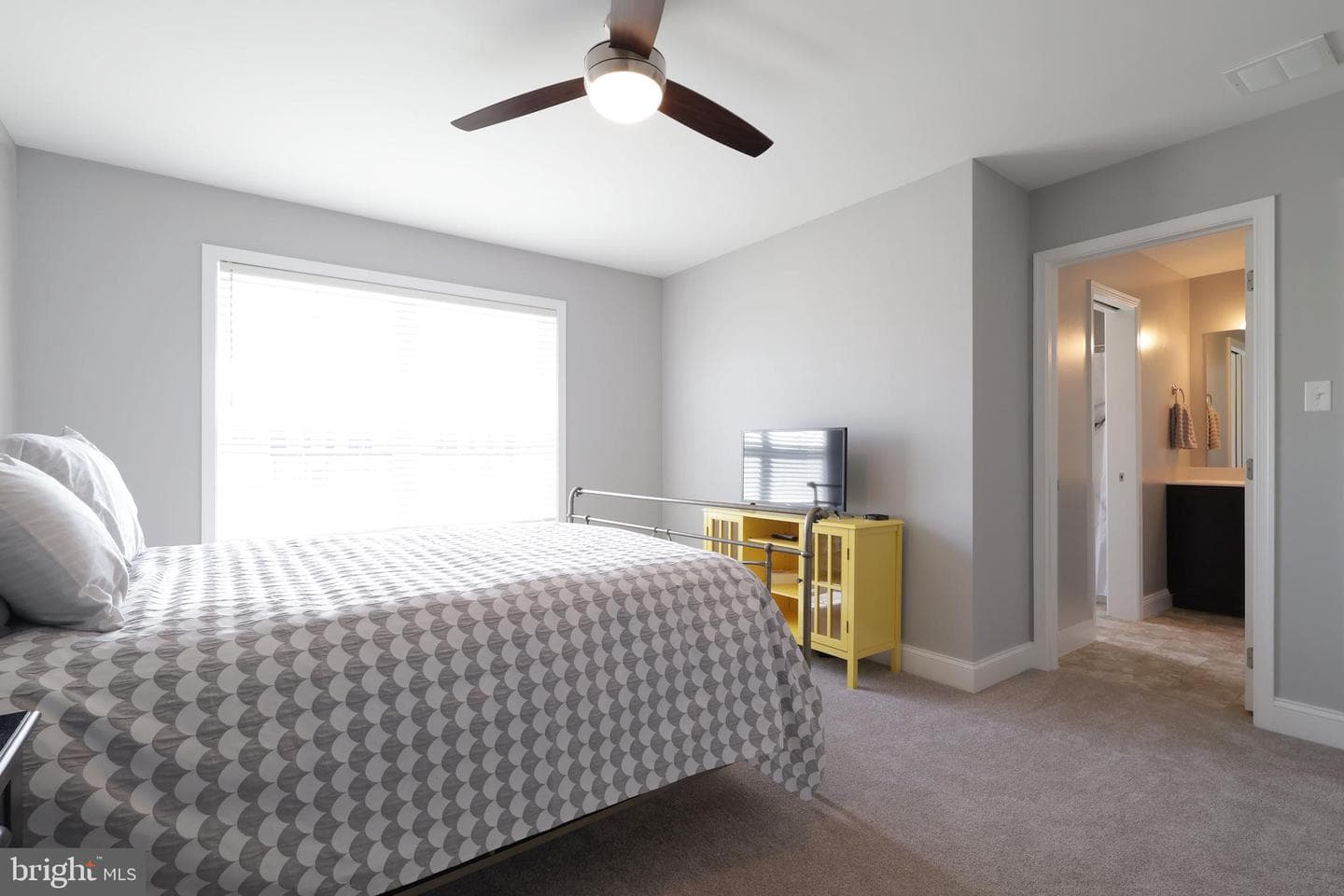 113 Aeropointe Lane photo 31