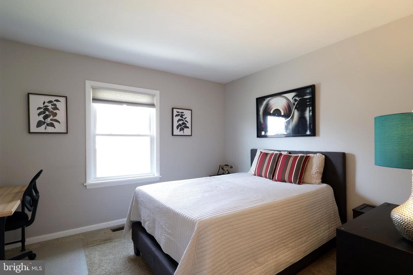 915 Bayberry Drive photo 22