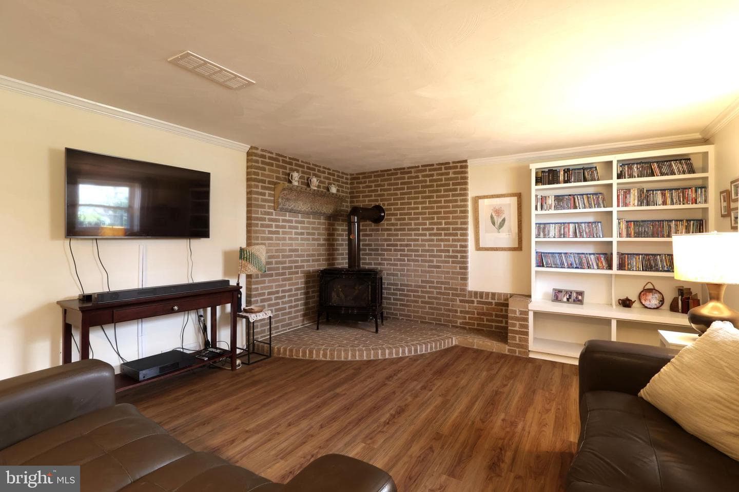 915 Bayberry Drive photo 30