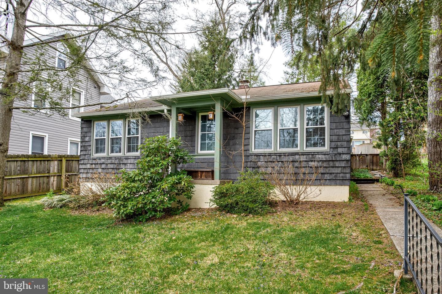 151 W Prospect Avenue