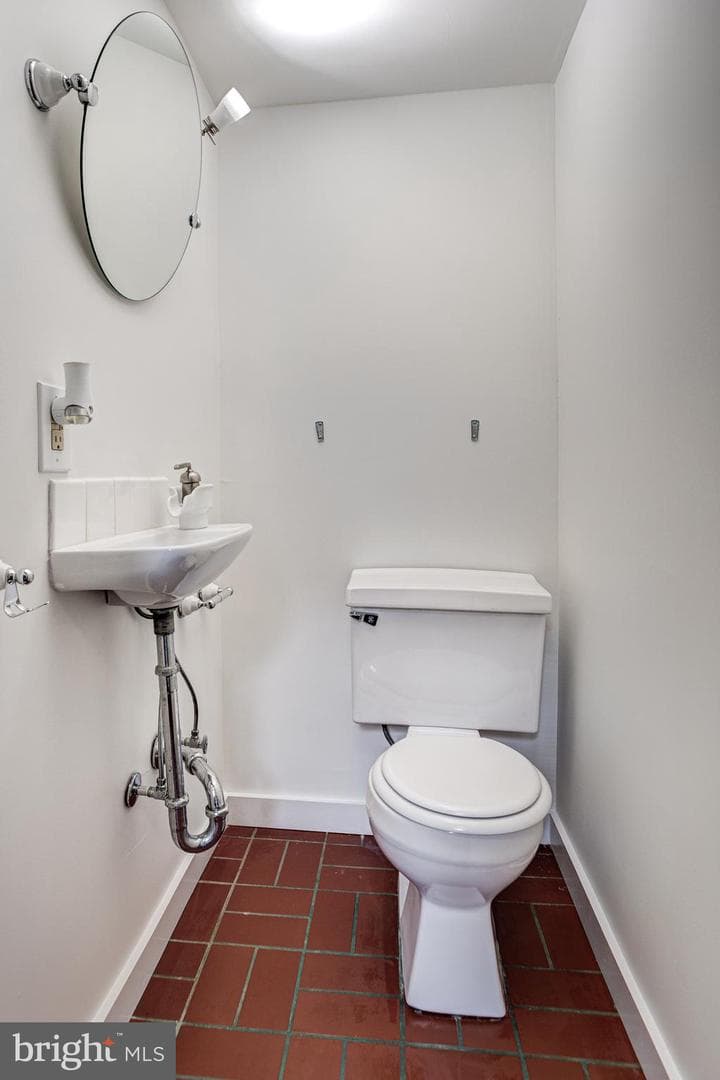 151 W Prospect Avenue photo 12