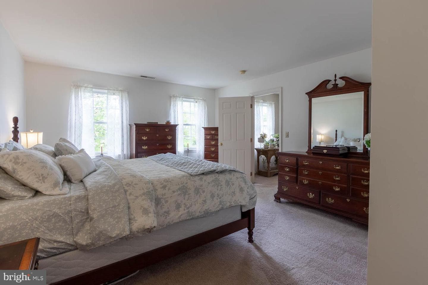 109 Charles Street photo 28
