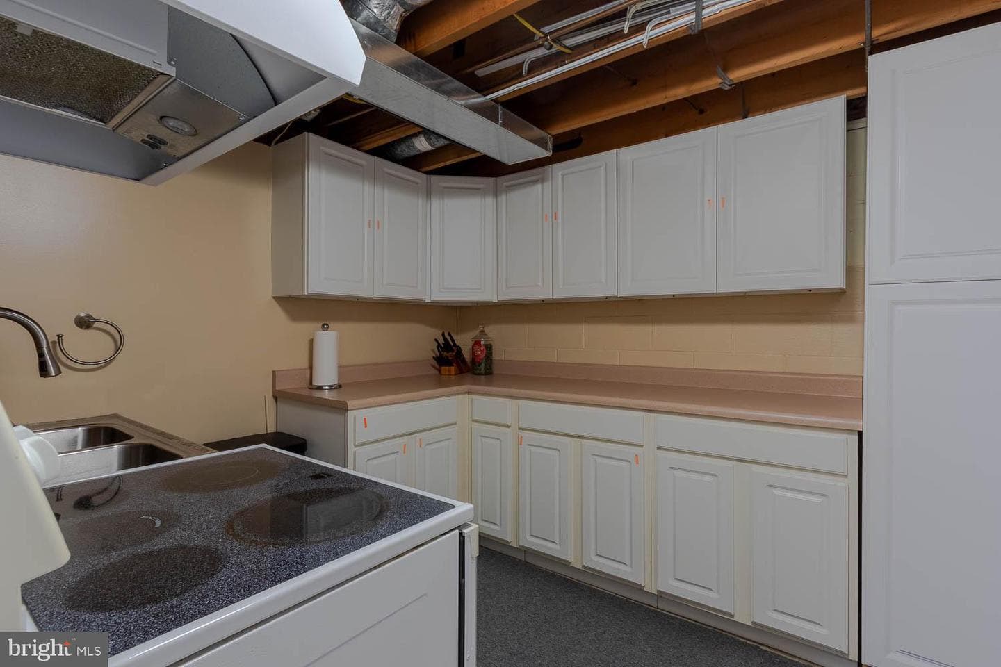 222 Fry Drive photo 35