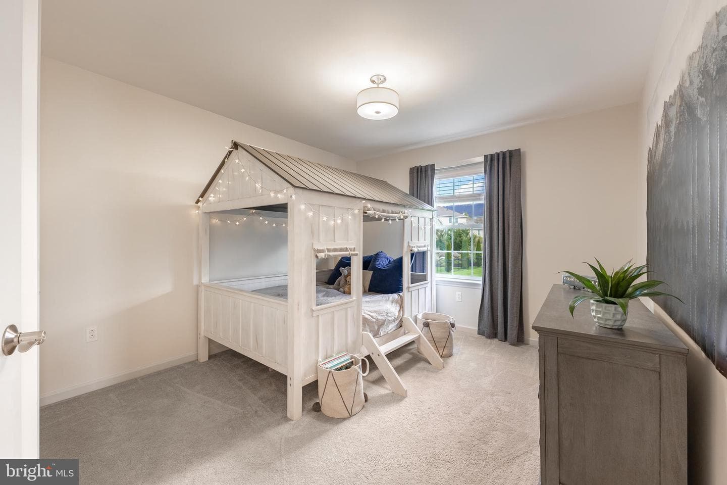 120 Meadowsweet Drive photo 38