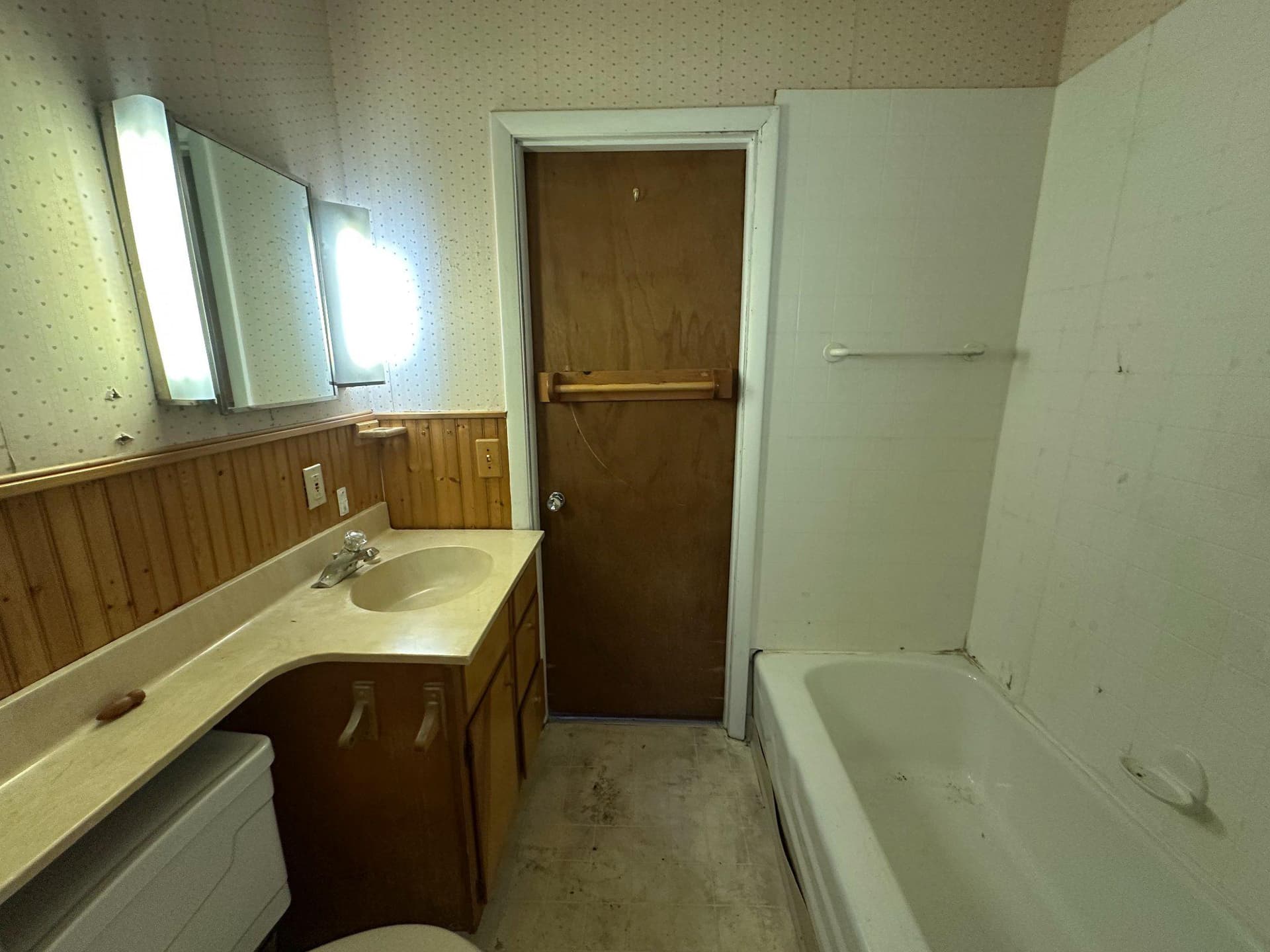 363 Matilda Avenue photo 12