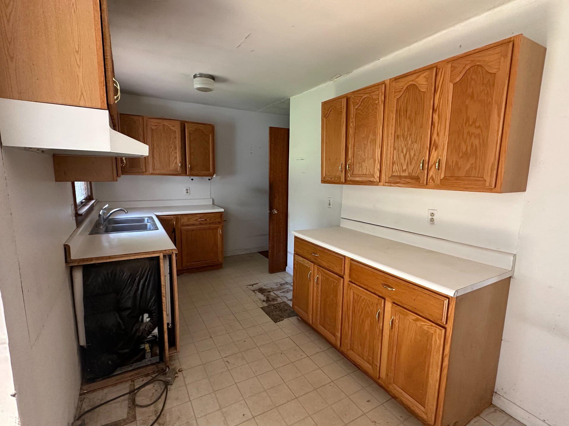 363 Matilda Avenue photo 5