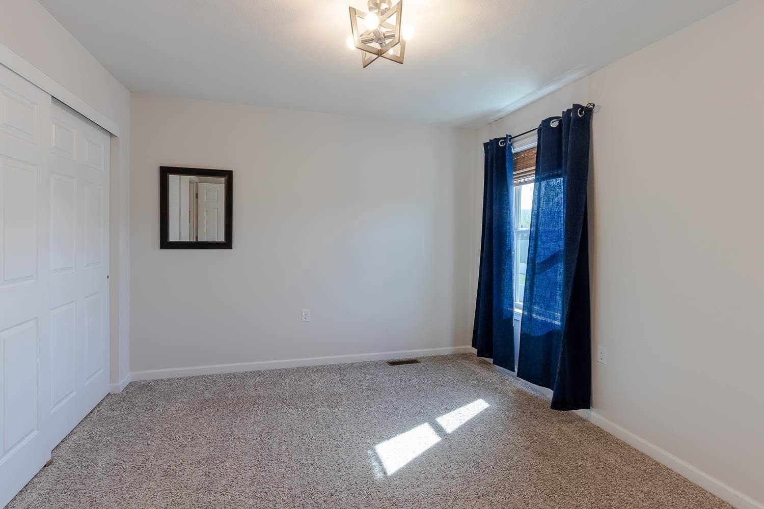 107 Shady Hollow Drive photo 20