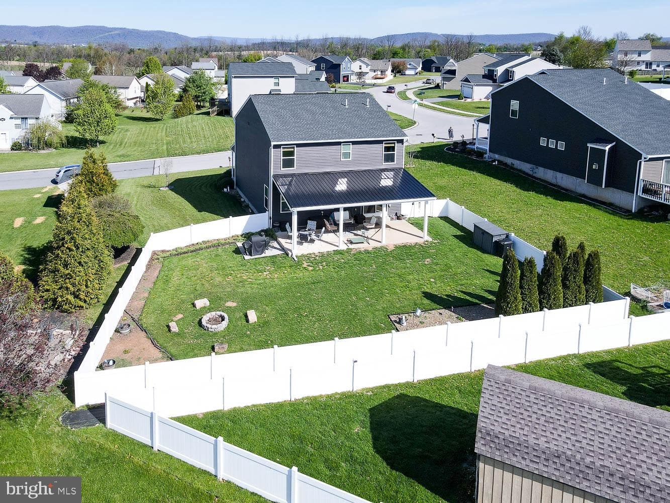 107 Shady Hollow Drive photo 46