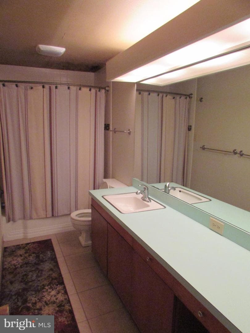 200 Tall Oaks Drive photo 34