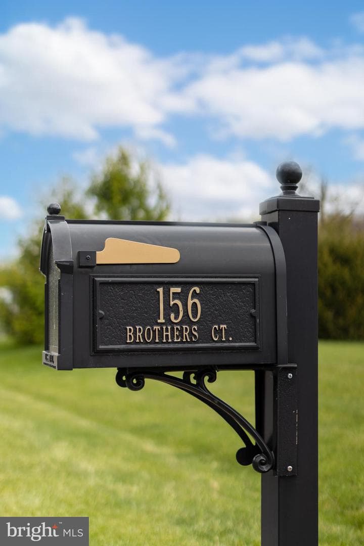 156 Brothers Court photo 5