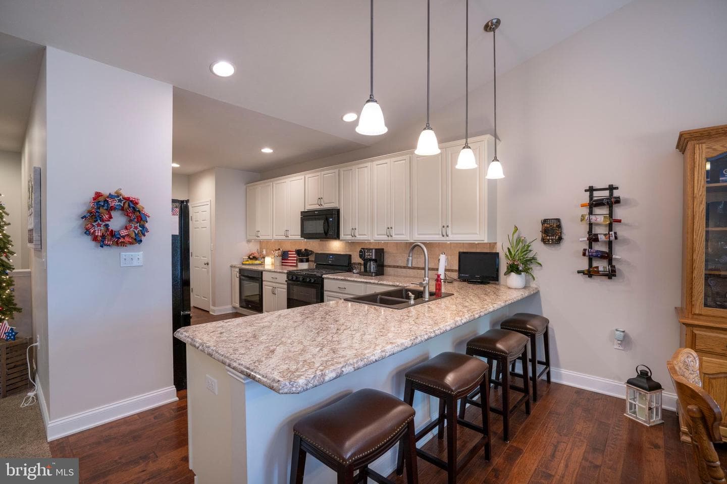 198 Rosewood Cove photo 15