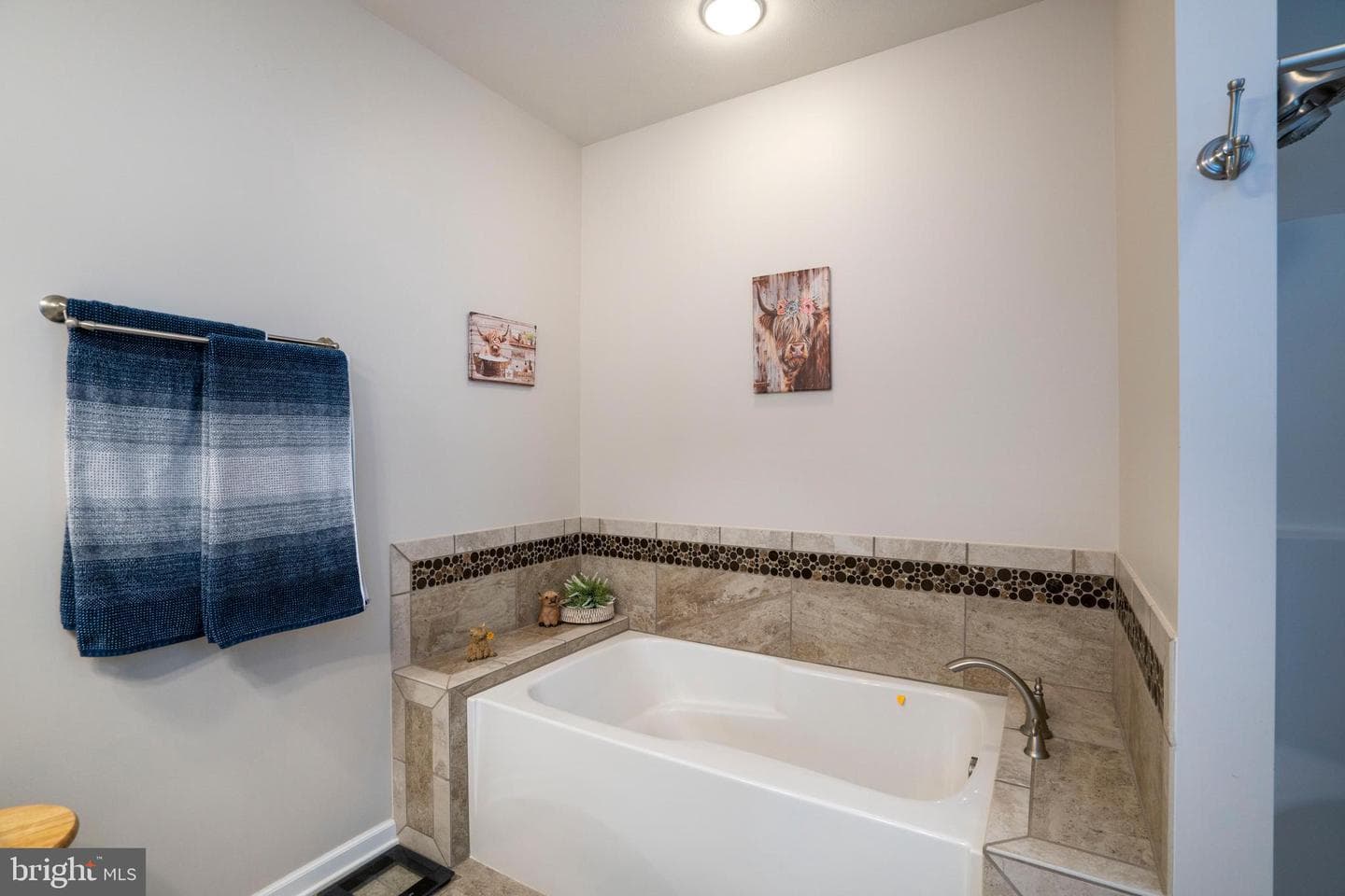 198 Rosewood Cove photo 28