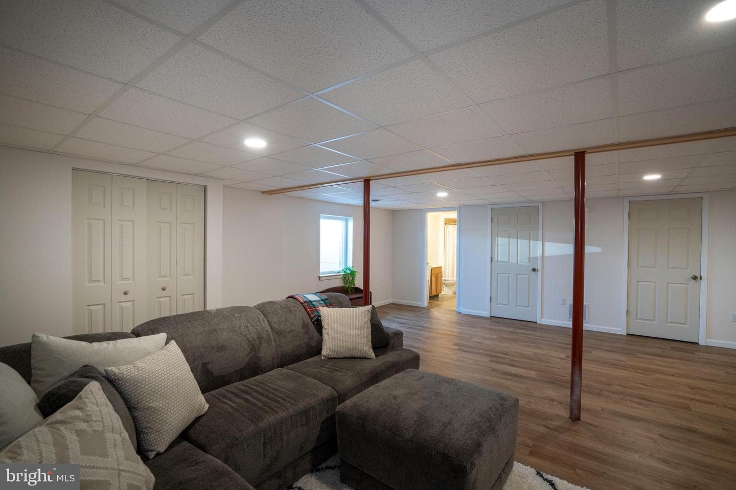 144 Steeplechase Drive photo 34