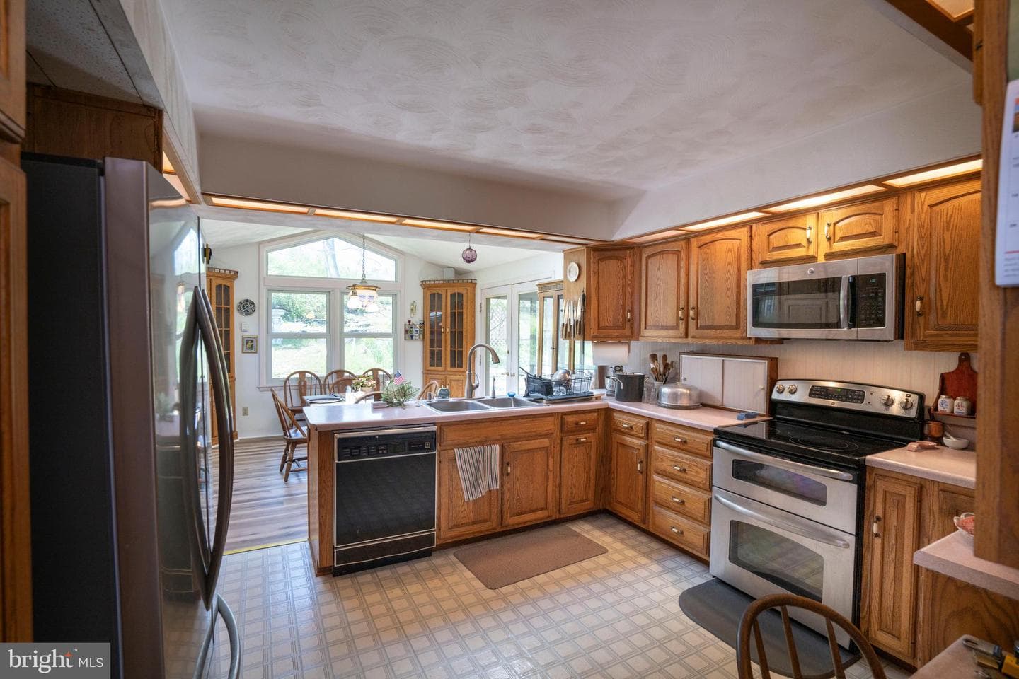 2191 Mountain View Avenue photo 11