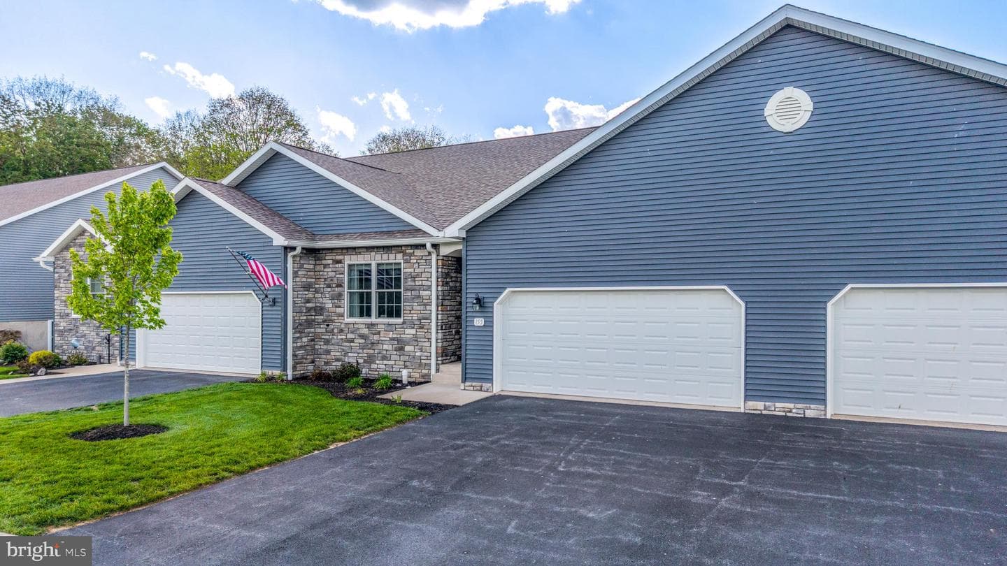 155 Bilberry Circle photo 4