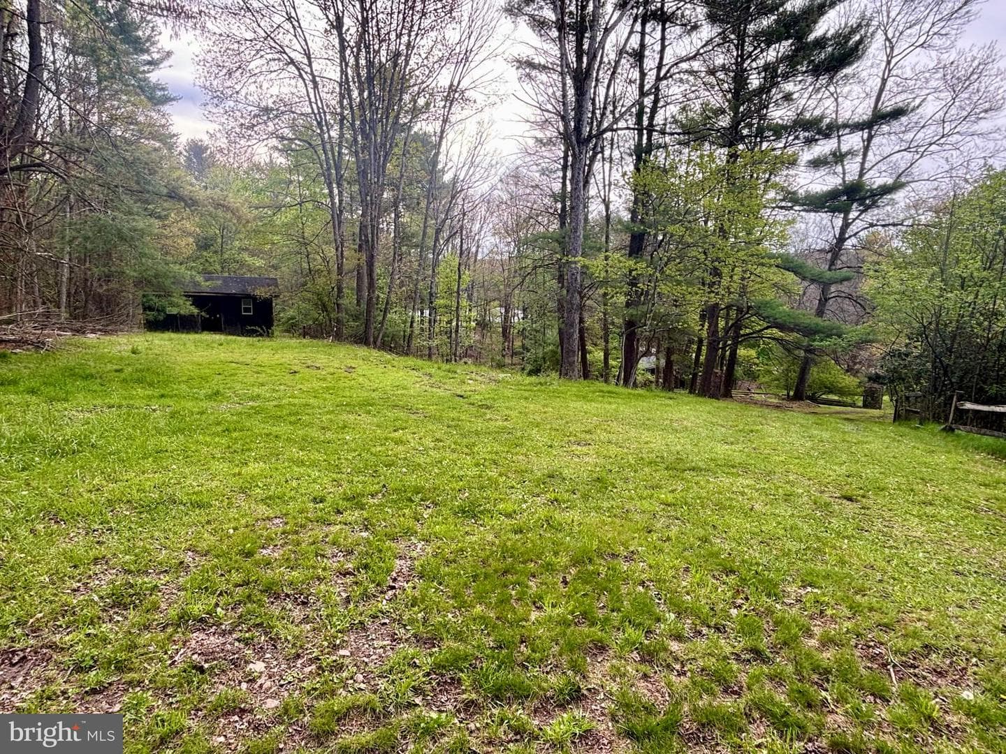 675 Elm Road photo 47