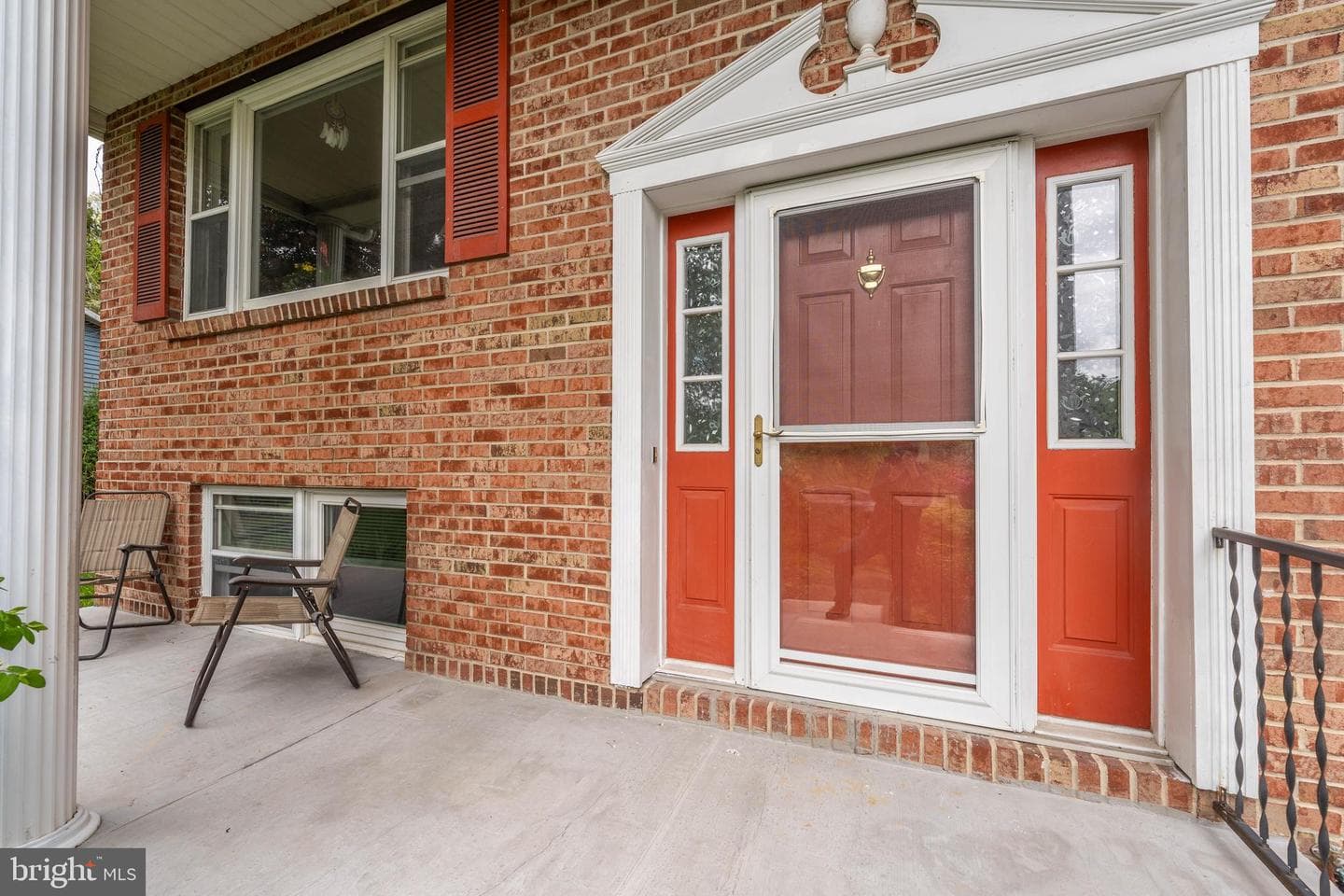 2056 Chelsea Lane photo 30