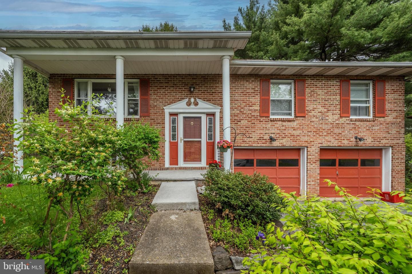 2056 Chelsea Lane photo 31