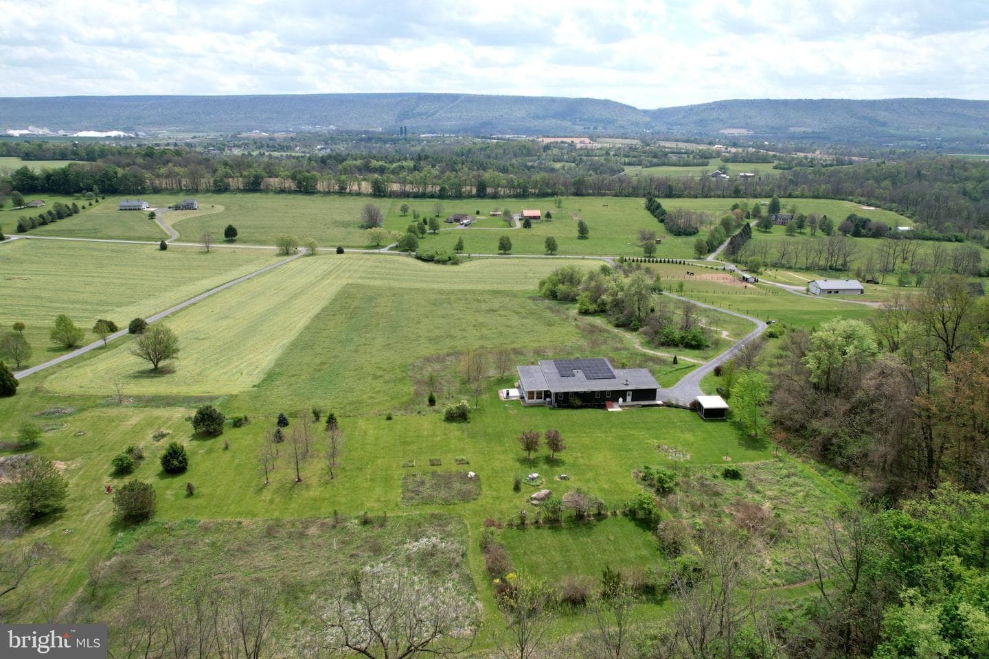 245 Meredith Lane photo 74