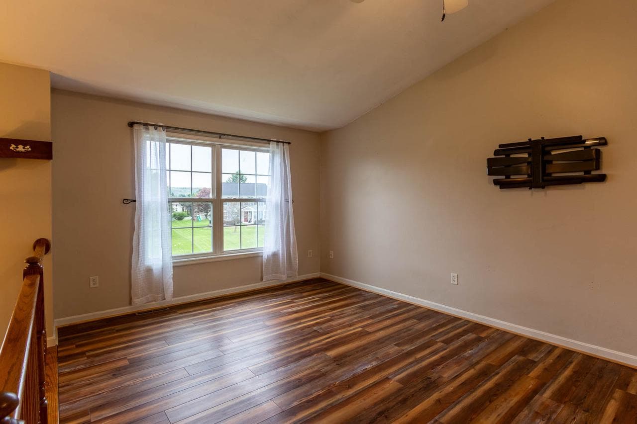226 Meadow Lane photo 6