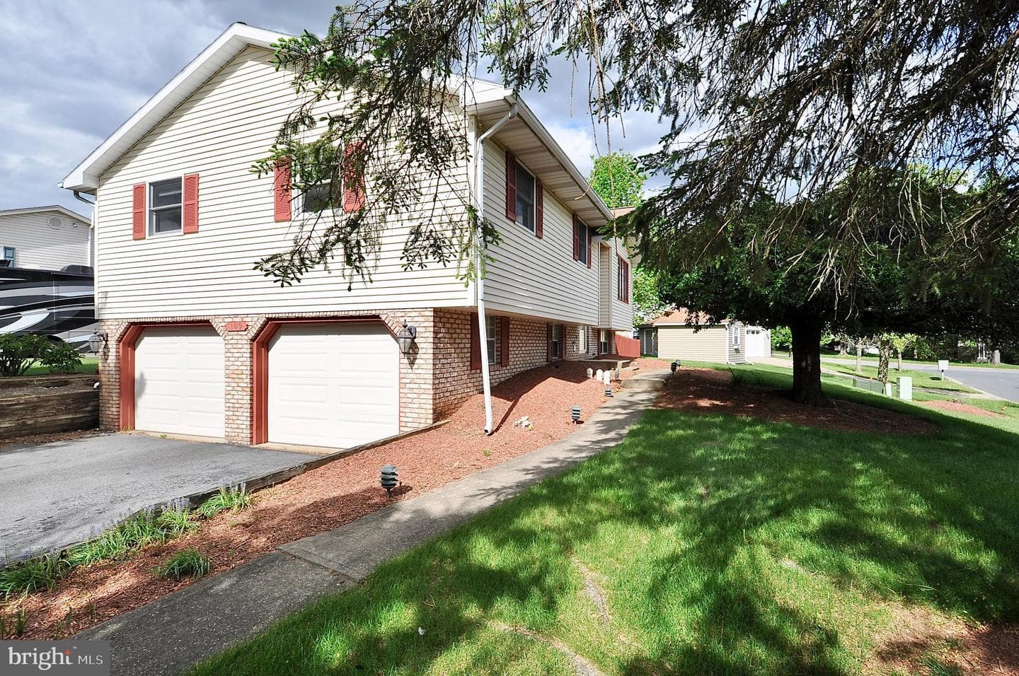 109 Berwick Drive photo 20