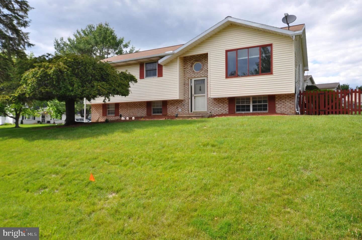 109 Berwick Drive photo 29