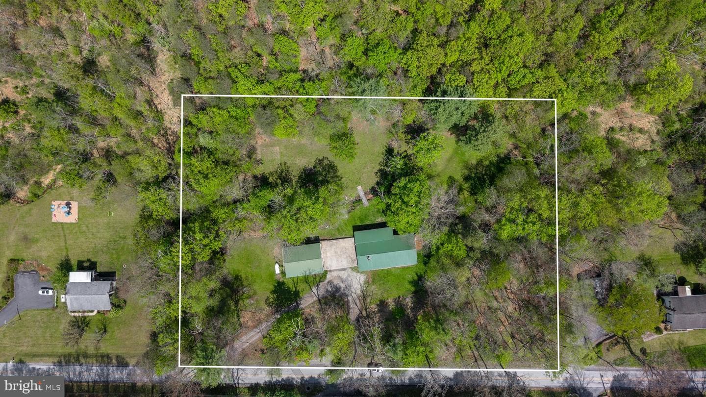 243 Lucas Road photo 29