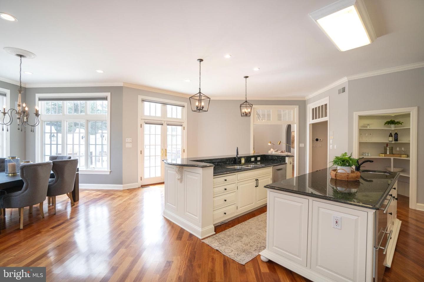 220 Mt Pleasant Drive photo 22