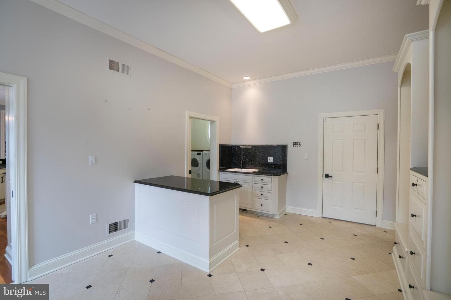220 Mt Pleasant Drive photo 53