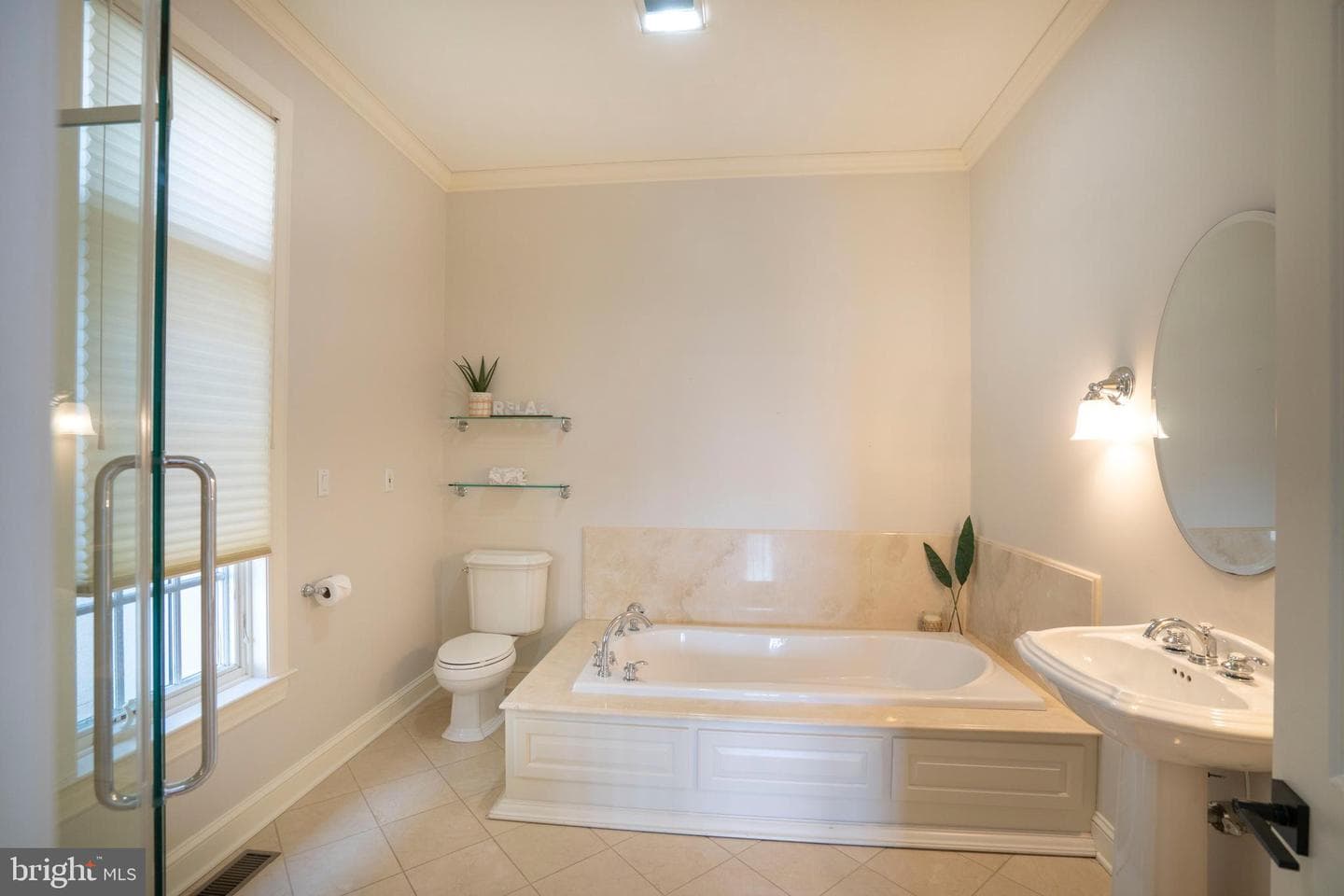 220 Mt Pleasant Drive photo 57