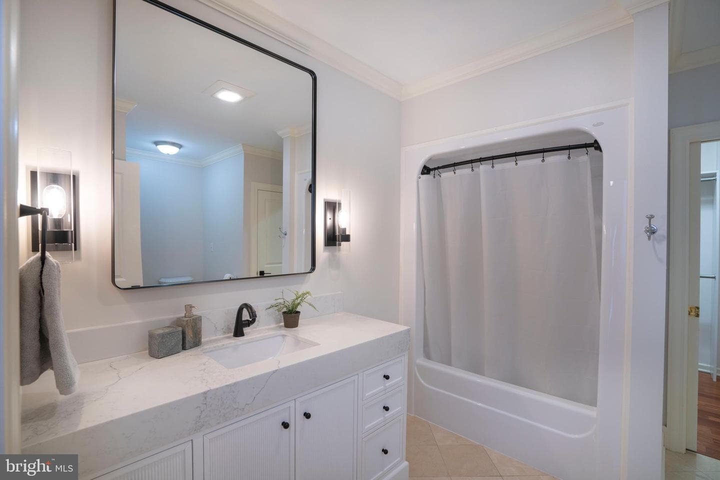 220 Mt Pleasant Drive photo 76
